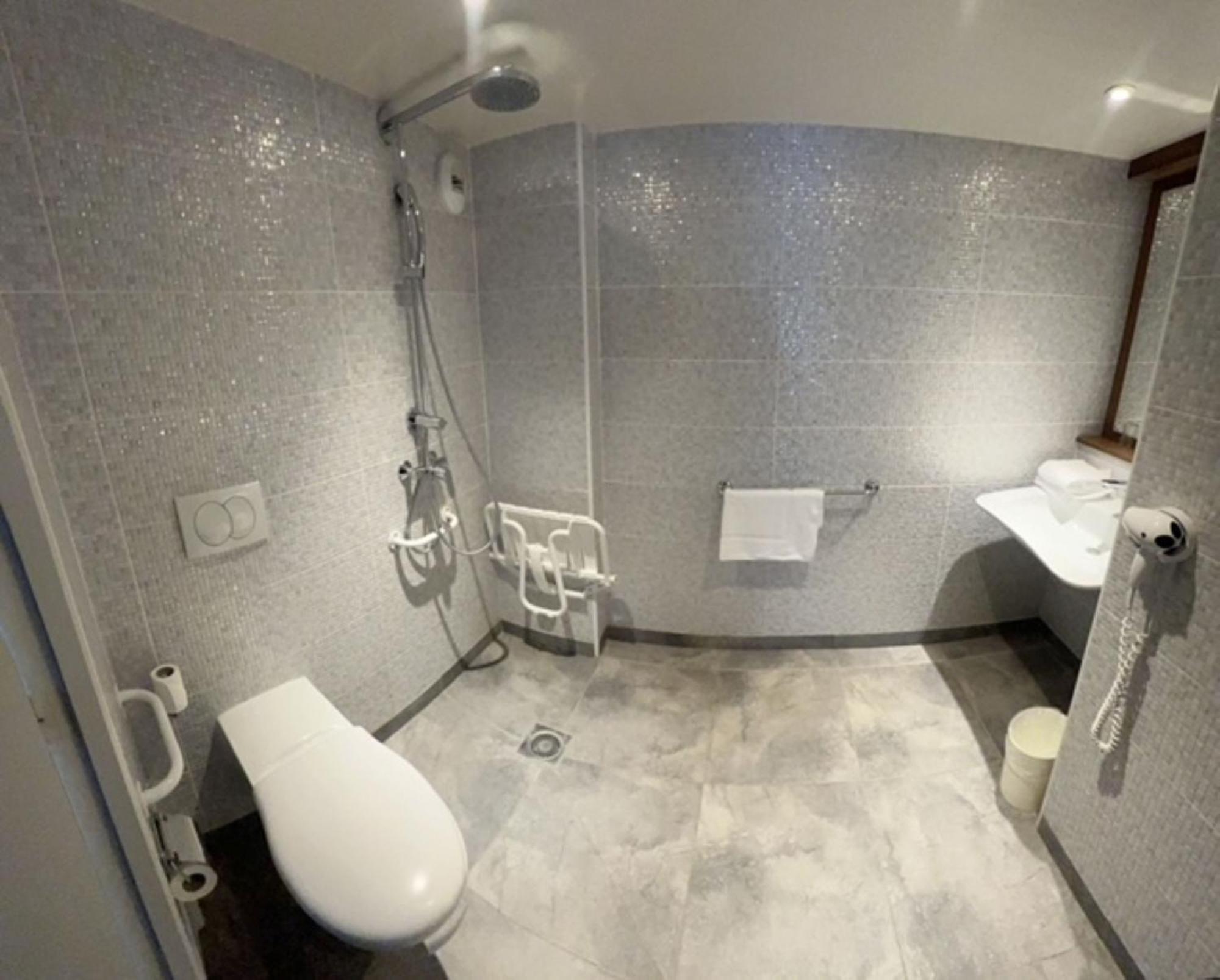 The Originals City, Hotel Macon Nord Esterno foto